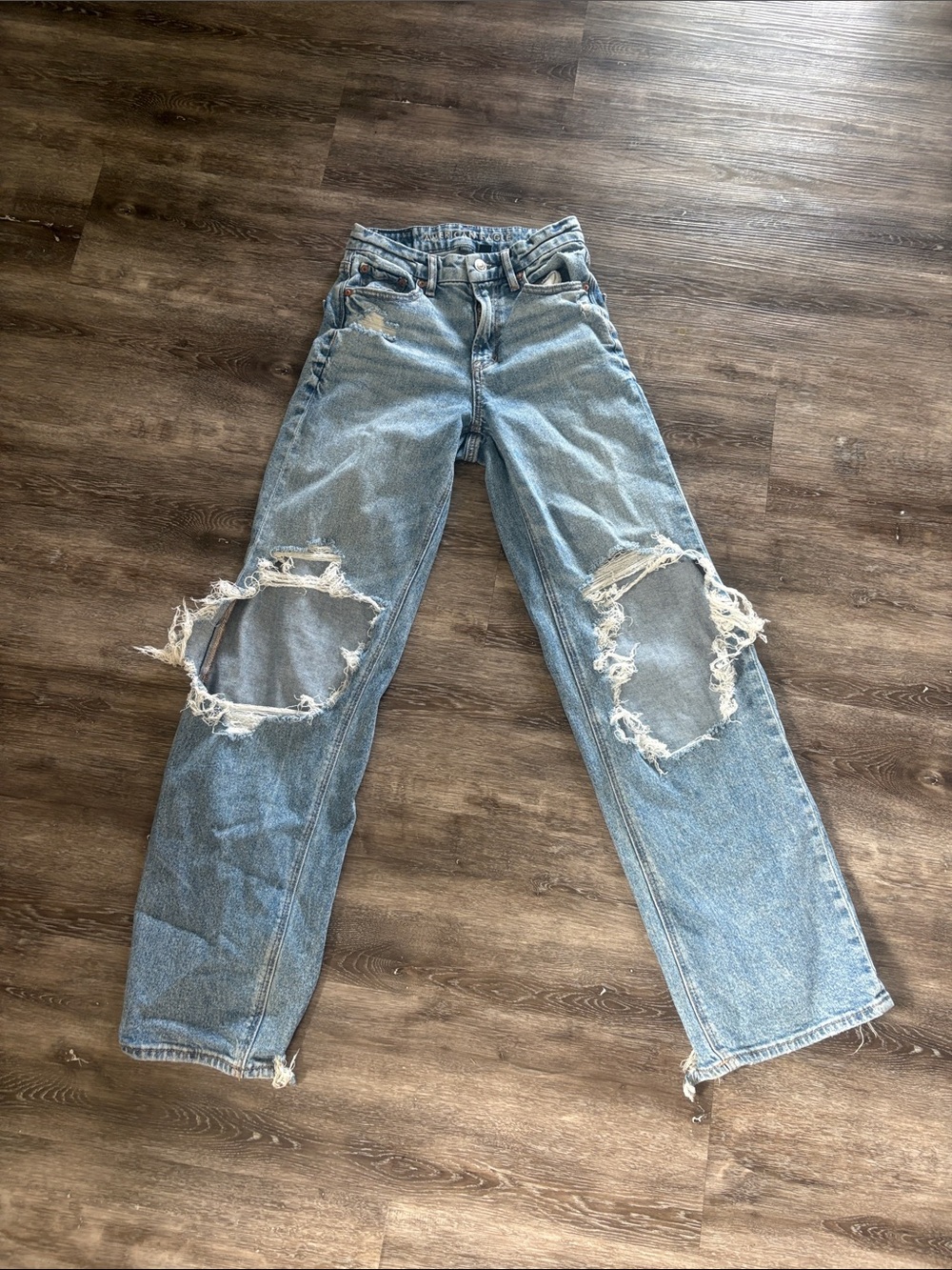 American Eagle Outfitters Light Blue Ripped Straight Leg Jeans